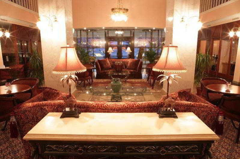 Atyrau Dastan Hotel Exterior foto